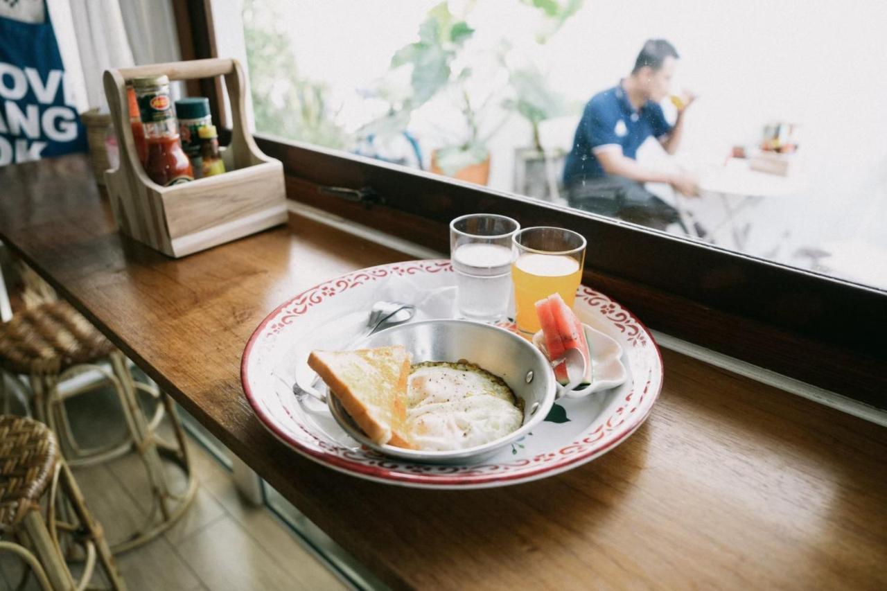 Morn-Ing Hostel Bangkok Kültér fotó